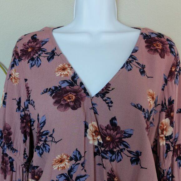 American Eagle Outfitters Mauve Floral Long Sleeves Cropped Top Size XS - Picture 2 of 9